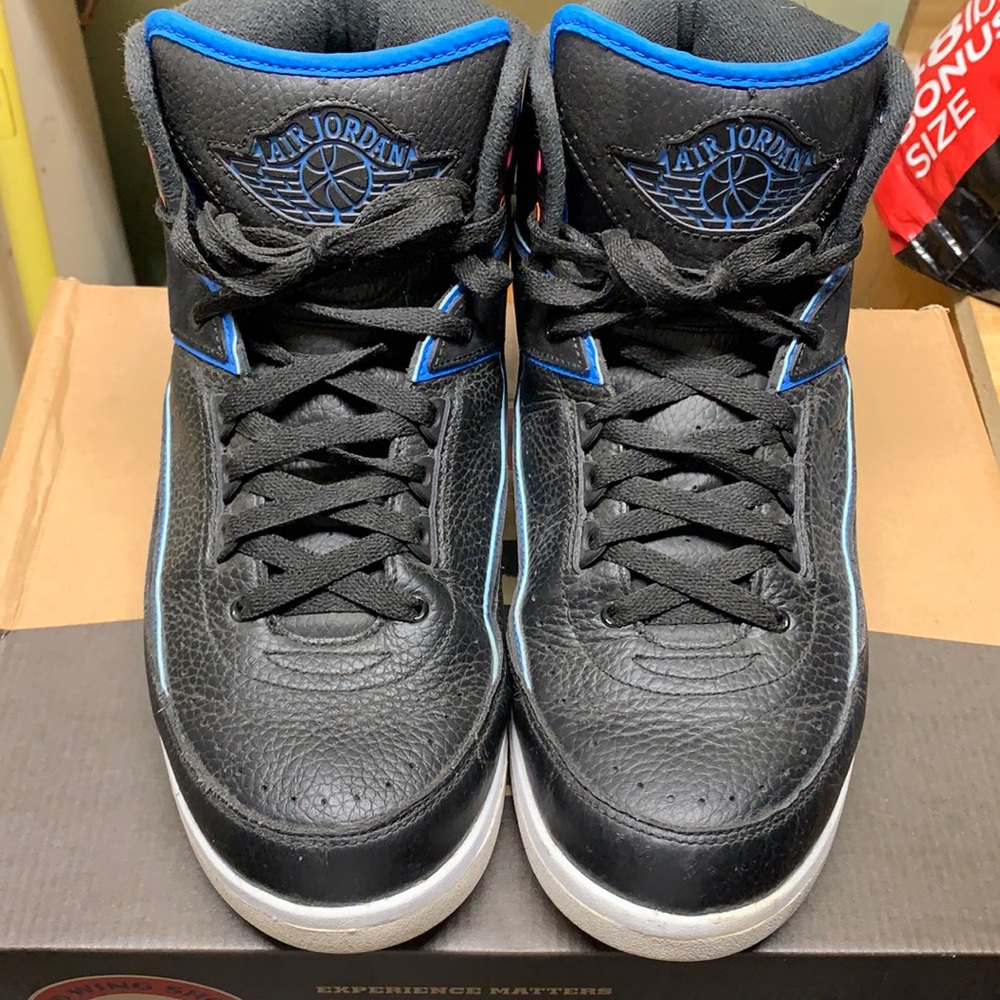 Men’s Jordan retro 2